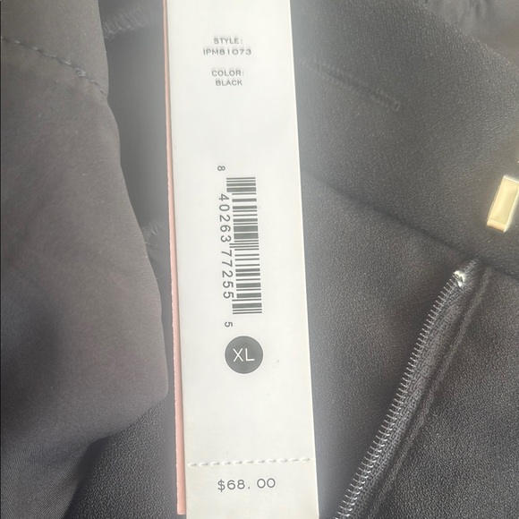 Black Aqua shorts with tag attached - Picture 5 of 7